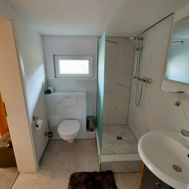 2024-04_Bines-Bungalow - 4 von 6